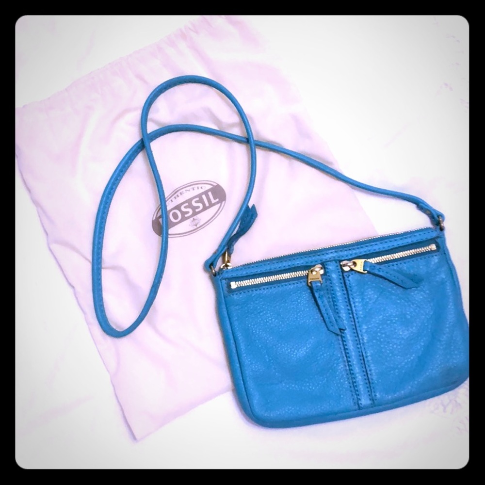 Fossil leather Crossbody purse turquoise EUC
